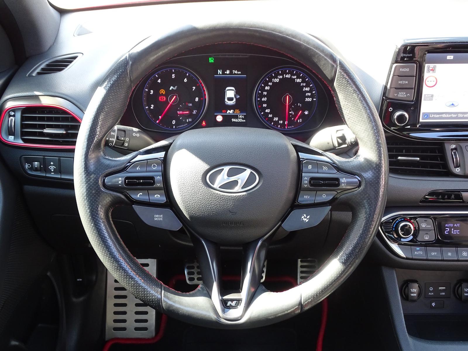 Hyundai i30 2.0 T-GDI N Performance LED Navi Panorama
