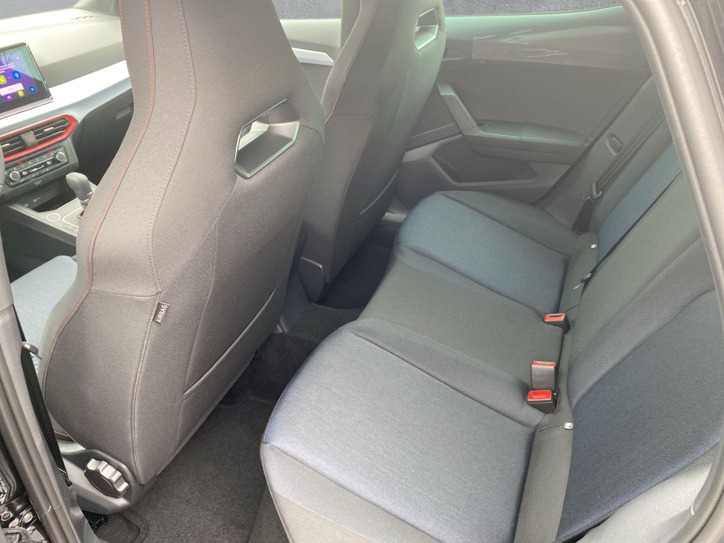 Fahrzeugabbildung SEAT Ibiza FR Black Edition 1.0 TSI EU6e Navi Digital