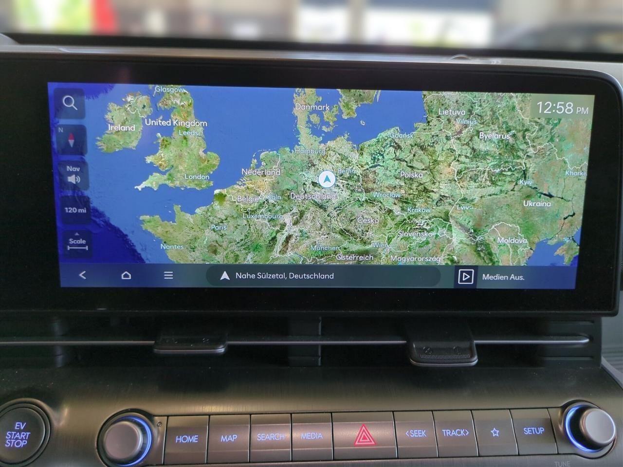 Fahrzeugabbildung Hyundai Kona Prime 2WD