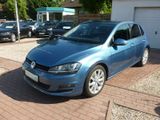 Volkswagen Golf VII Lim. Highline BMT Teilleder/SHZ/2X PDC/ - Volkswagen in Berlin