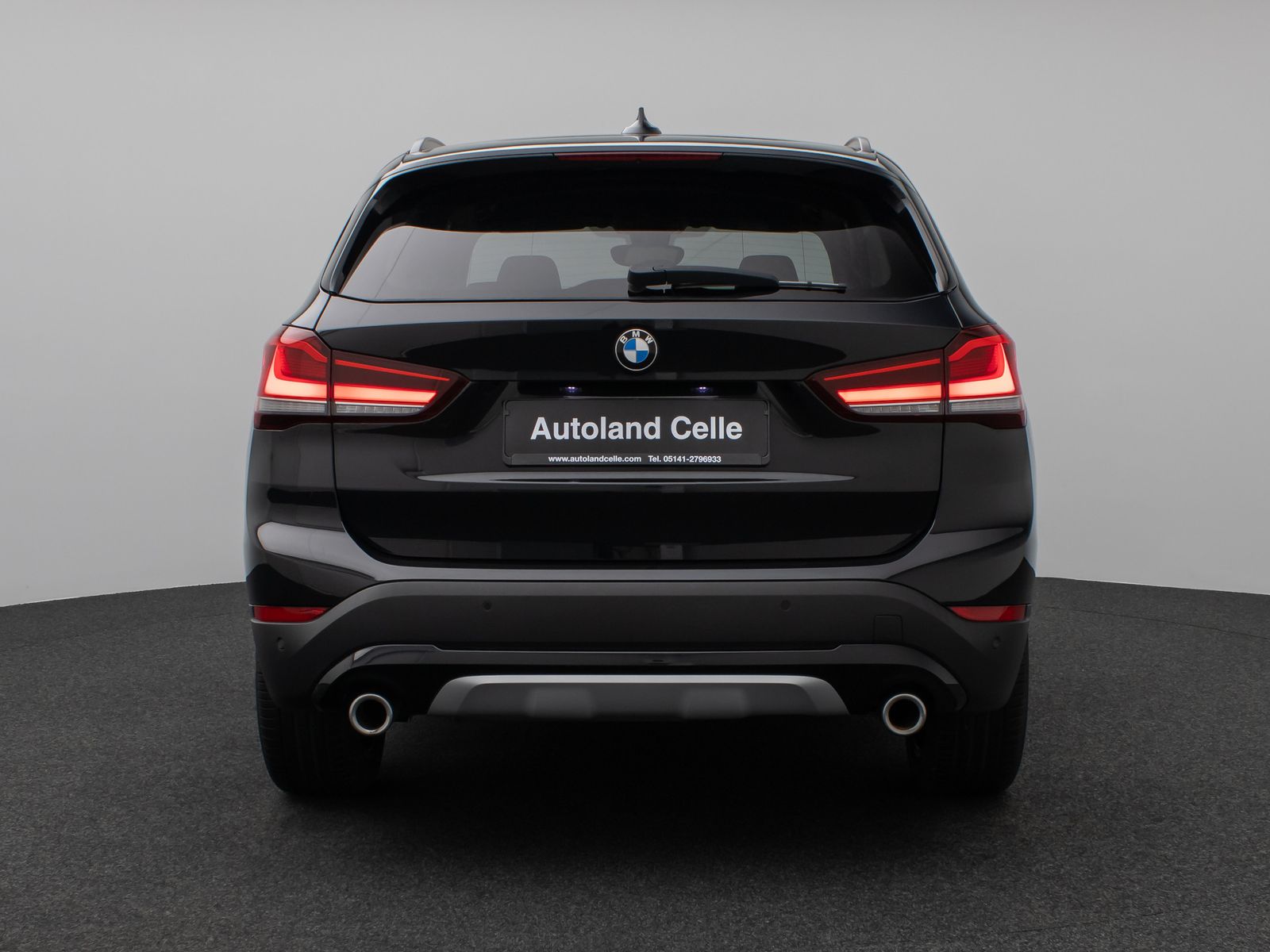 Fahrzeugabbildung BMW X1 sD18d xLine Parkassist HUD DAB Lenkrhzg Alarm