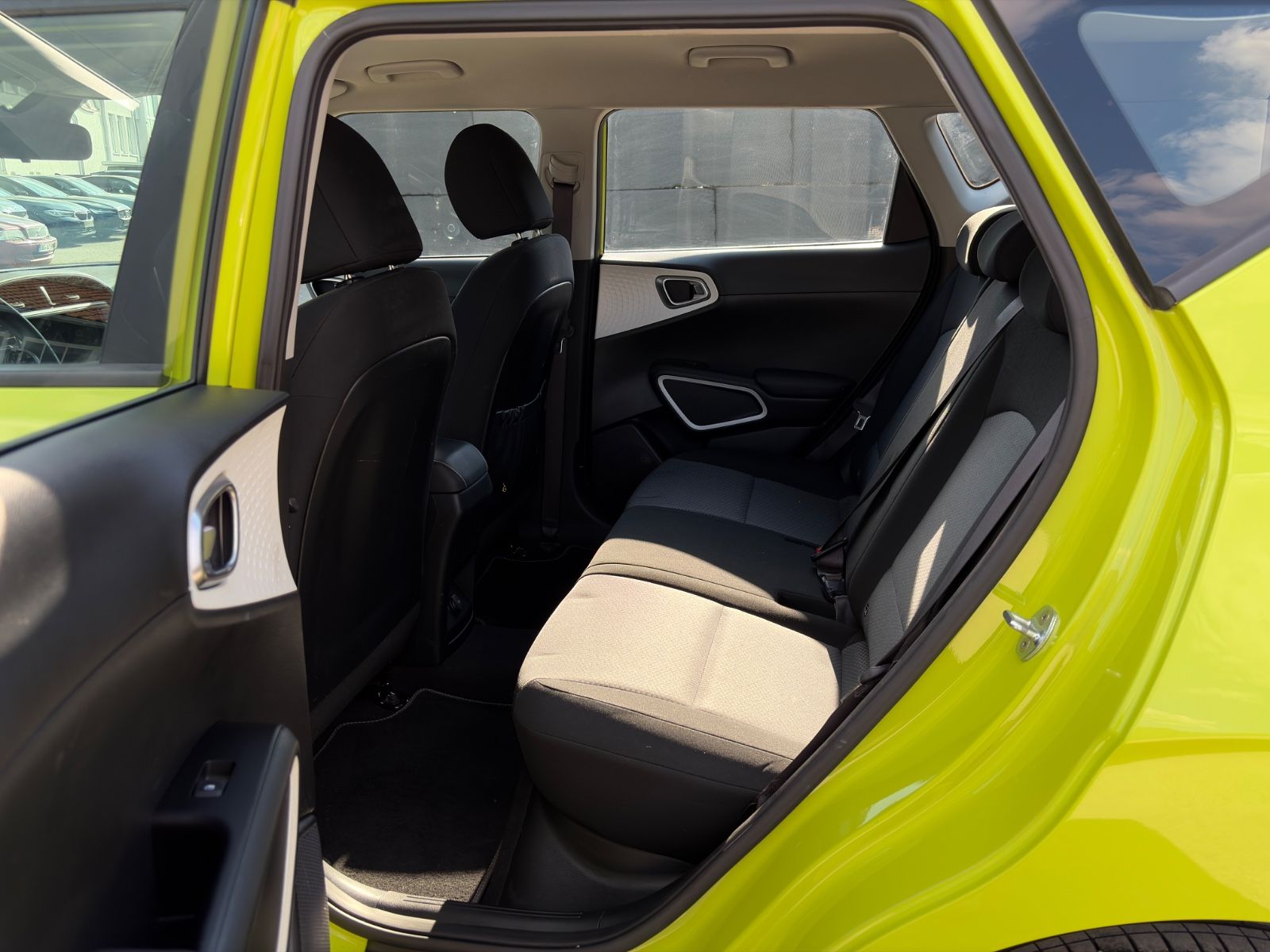 Fahrzeugabbildung Kia e-Soul Edition 39kW LED ACC LKA Kamera CarPlay