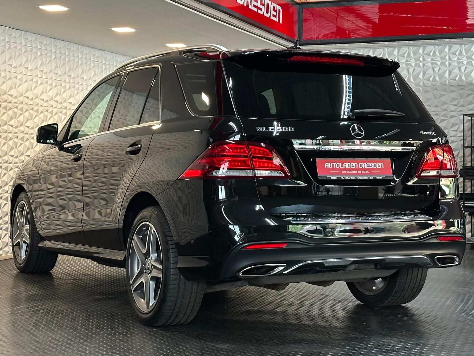 MERCEDES-BENZ GLE500 AMG 4M* LED#PANO#360#AHK#4xSHZ#ACC#SPUR - Image 5