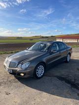 Mercedes-Benz E 200 KOMPRESSOR ELEGANCE Elegance - Mercedes-Benz E 200: Elegance Kompressor