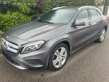 Mercedes-Benz Mercedes Benz GLA 220 Diesel 4Matic - Mercedes-Benz GLA 220: Limousine