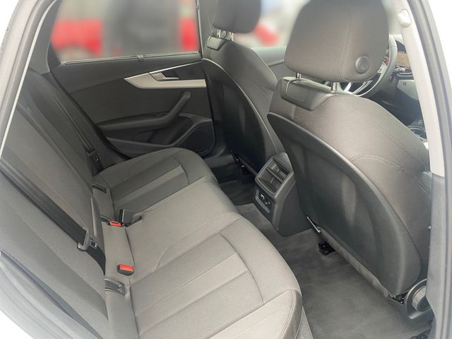 A4 Avant 35 2.0 TFSI S line S tronic AHK ACC Nav