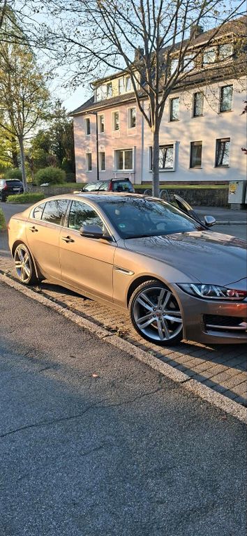 Image of Jaguar XE