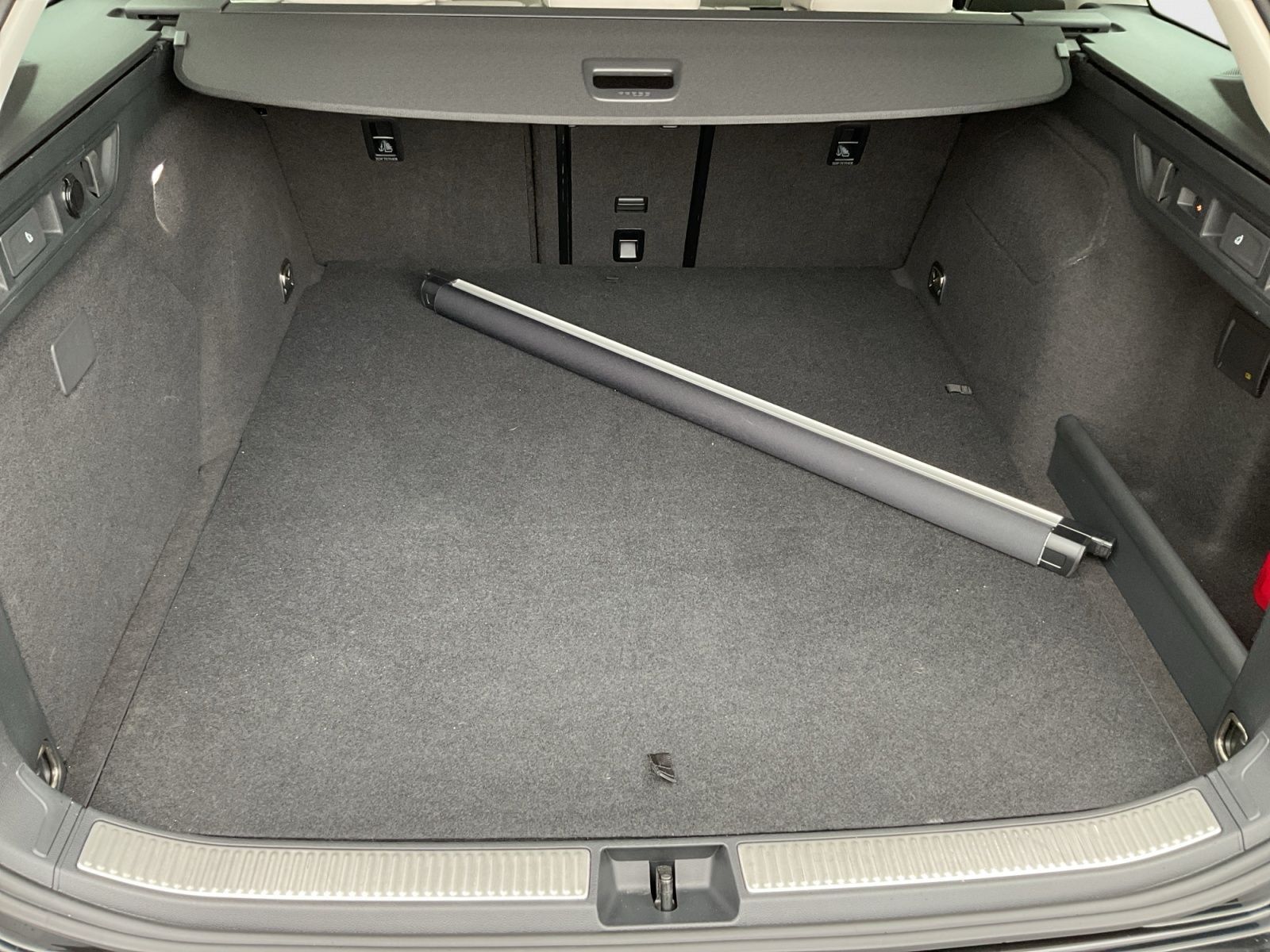 Volkswagen Passat - Bild 17