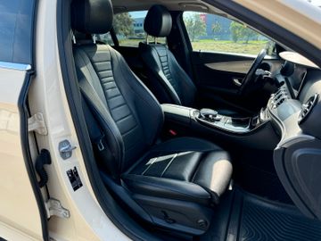 Mercedes E 200 - 12