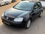 Volkswagen Golf V Lim. Trendline*NEU*TÜV*AUTOMATIK*1.6* - Gebrauchtwagen mit Automatik bis 5.000 Euro
