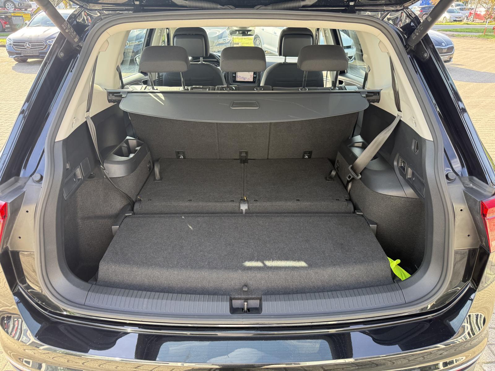 Volkswagen Tiguan Allspace Life,7-Sitzer,Winter,AHK,ACC., миниатюра 11