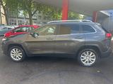 Jeep Cherokee Limited 4WD LEDER NAVI XENON TÜV VOLL - Jeep Cherokee in Duisburg