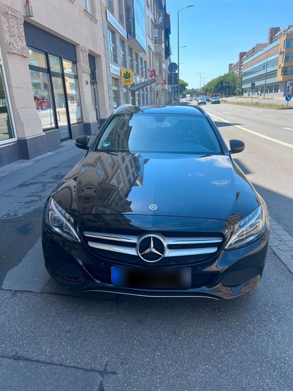 Image of Mercedes-Benz C 300