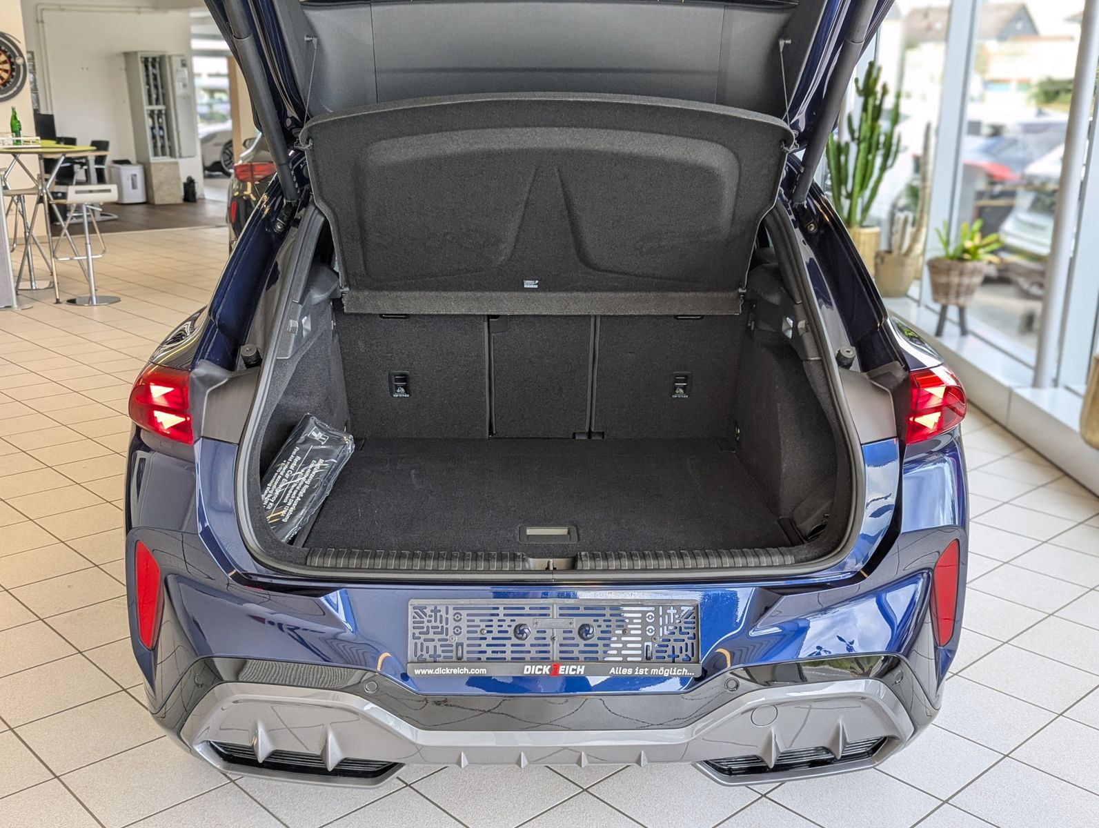 CUPRA Terramar 1.5 eTSI Sennheiser Edge-Paket HUD 19" - Image 19