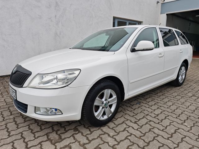 Skoda Octavia Combi Ambition Navigation Alu