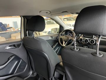 Mercedes-Benz B 180 *Kamera*Klima*Unfallfrei*