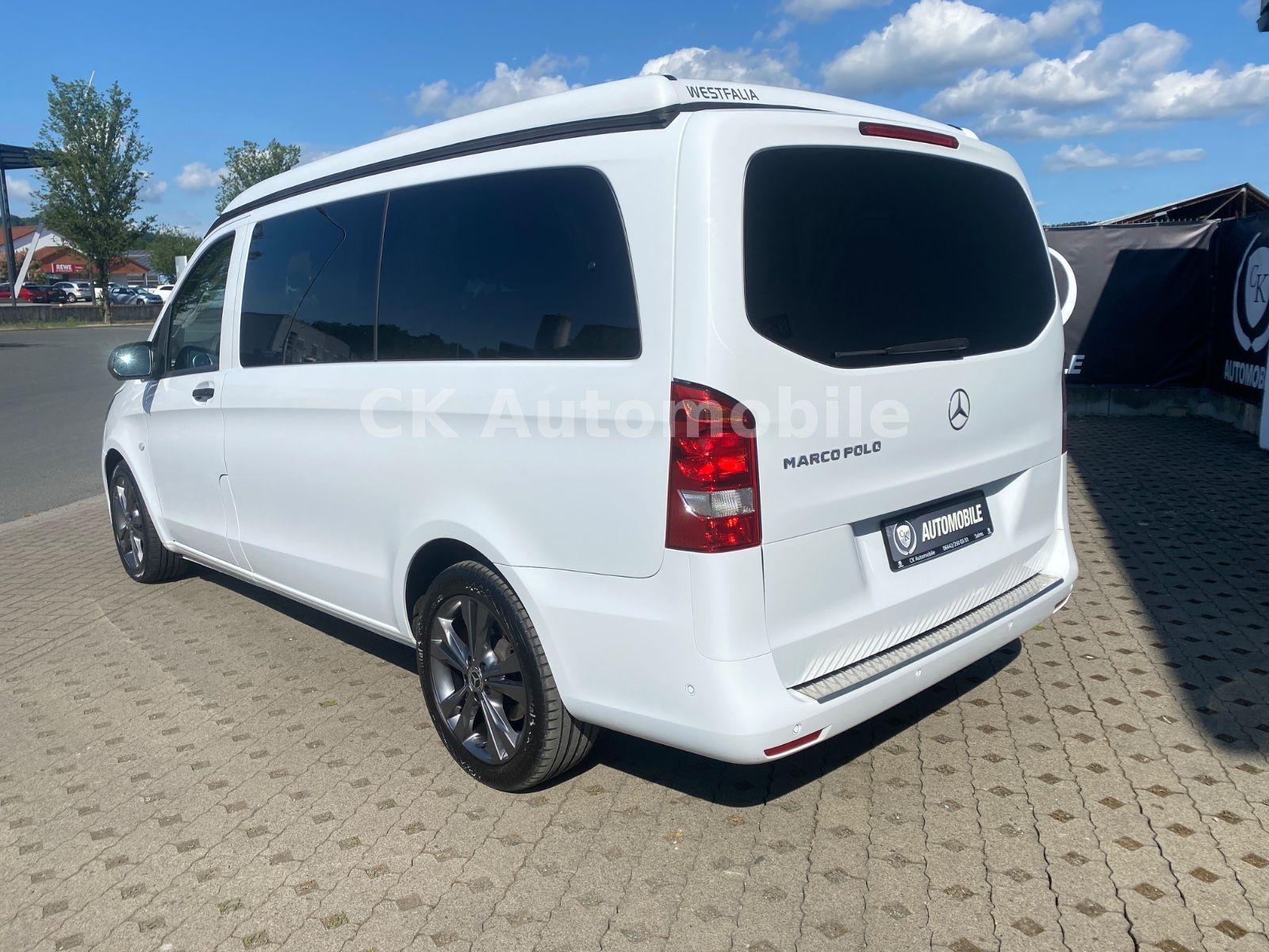 Fahrzeugabbildung Mercedes-Benz Vito 116 CDI Marco Polo ACTIVITY Edition/5 Sitze