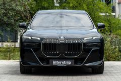 BMW 740 – 2 / 33