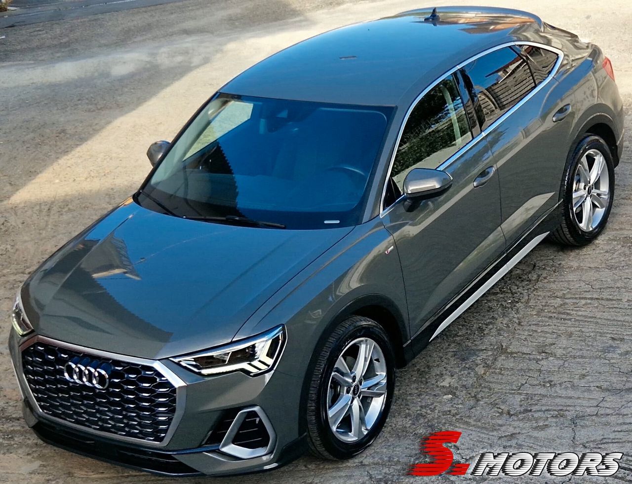 Audi Q3 SPB 35Tdi 2.0 150Cv Quattro S-Tronic Sli imagem 2