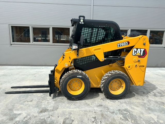 CAT 226D3 Kompaktlader Skidsteer