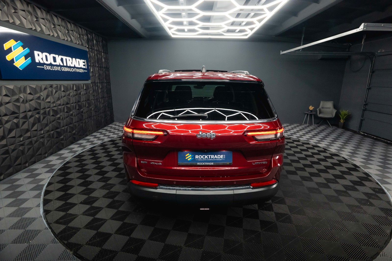 Fahrzeugabbildung Jeep Grand Cherokee 3.6 4x4 LIMITED L Modell 2022 19%