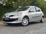 Renault Clio by RIP CURL 1.2 16V Eco2 55kW - Renault Clio: Rip Curl