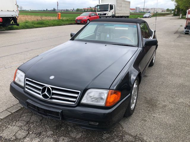 Mercedes-Benz SL 300