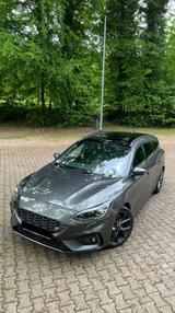 Ford Focus 2,3 EcoBoost ST Styling-Paket Turnier ... - Ford Focus: St3