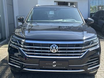 Volkswagen Touareg - 3