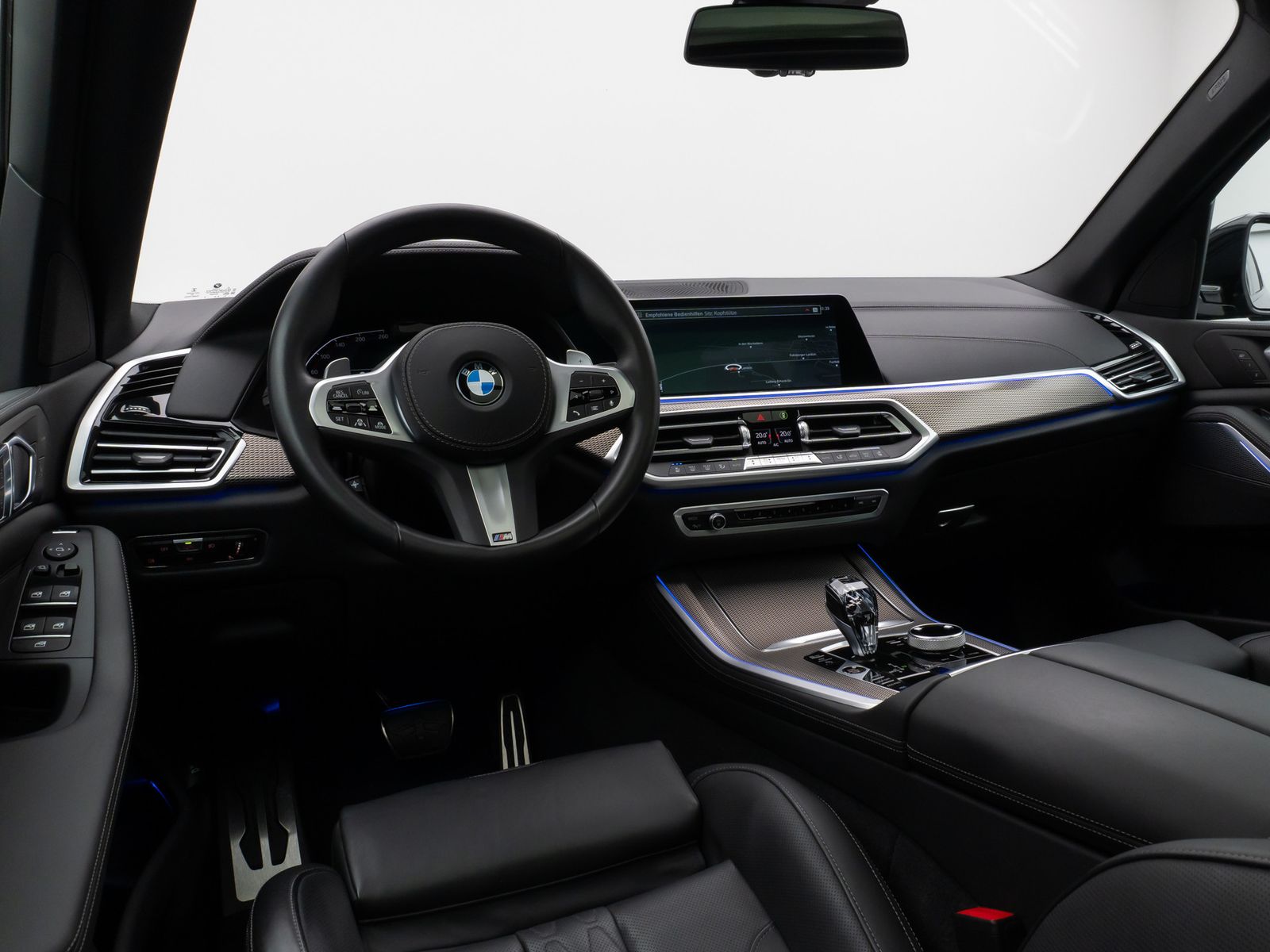 Fahrzeugabbildung BMW X5 xD40d M Sport SkyLounge 360°HUD DAB HiFi 21"