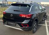 Volkswagen T-Roc "Move" 150 PS, DSG, AHK, Alu, Kamera, ACC