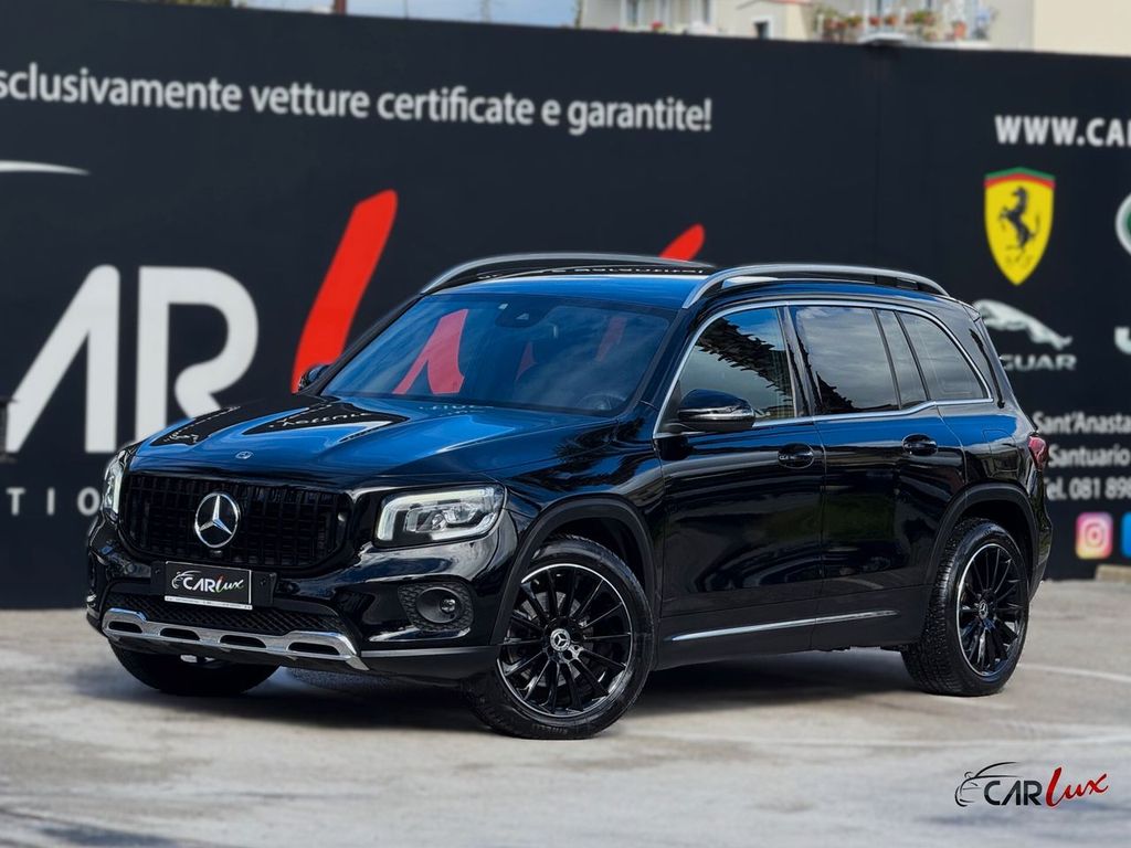 Image of Mercedes-Benz GLB 220