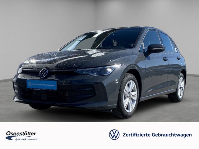 Volkswagen Golf VIII 1,5 TSI Life LED Kamera HuD Navi virtu