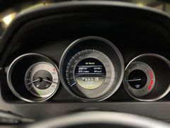 MERCEDES-BENZ C 220 T CDI / DESIGNO / HARMAN KARDON/ AUTOM./ MERCEDES-BENZ C 220 T CDI / DESIGNO / HARMAN KARDON/ AUTOM./