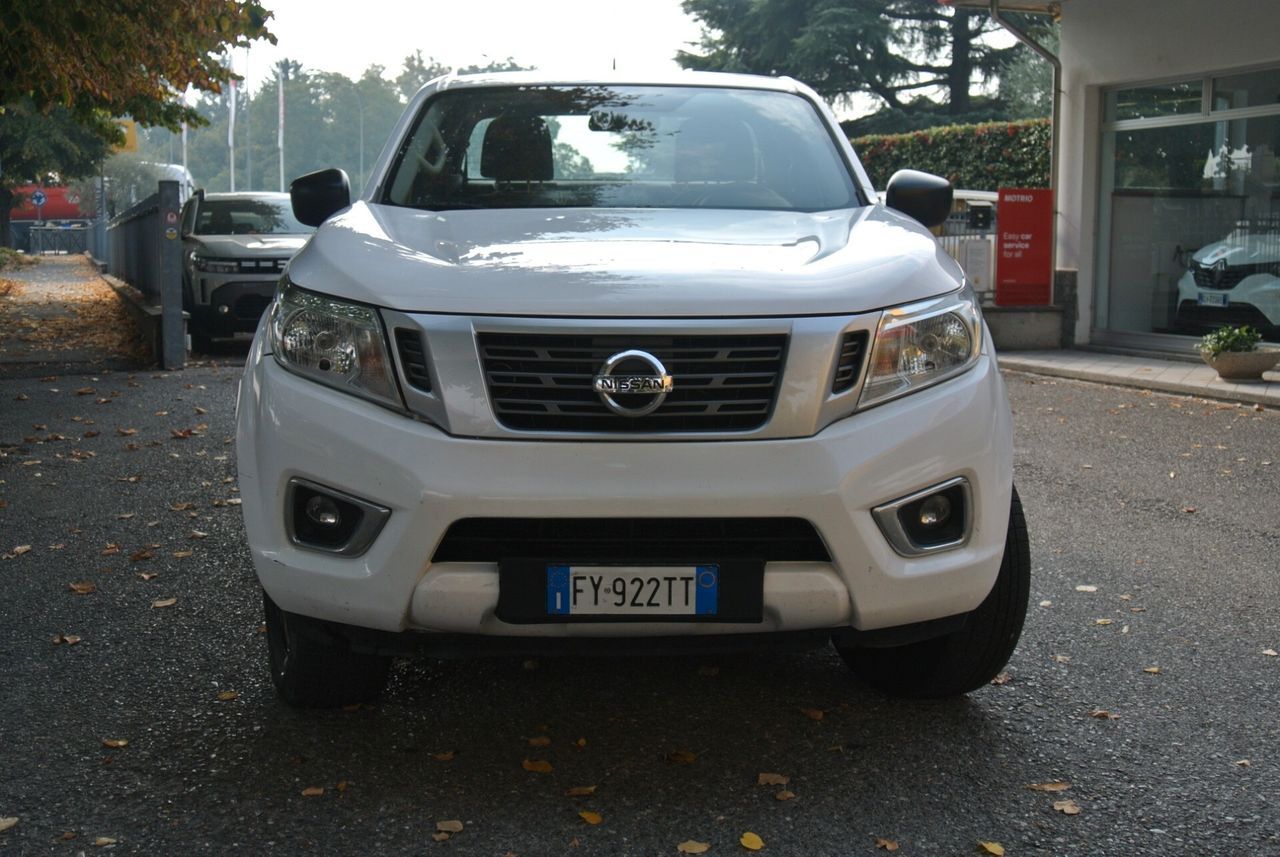 Nissan Navara 2.3 dCi 4WD King Cab Visia imagem 2