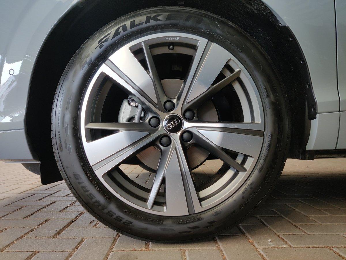 Audi Q3 SUV TFSI S tronic AHK+VIRT+LED+NAVI+PDC+APP