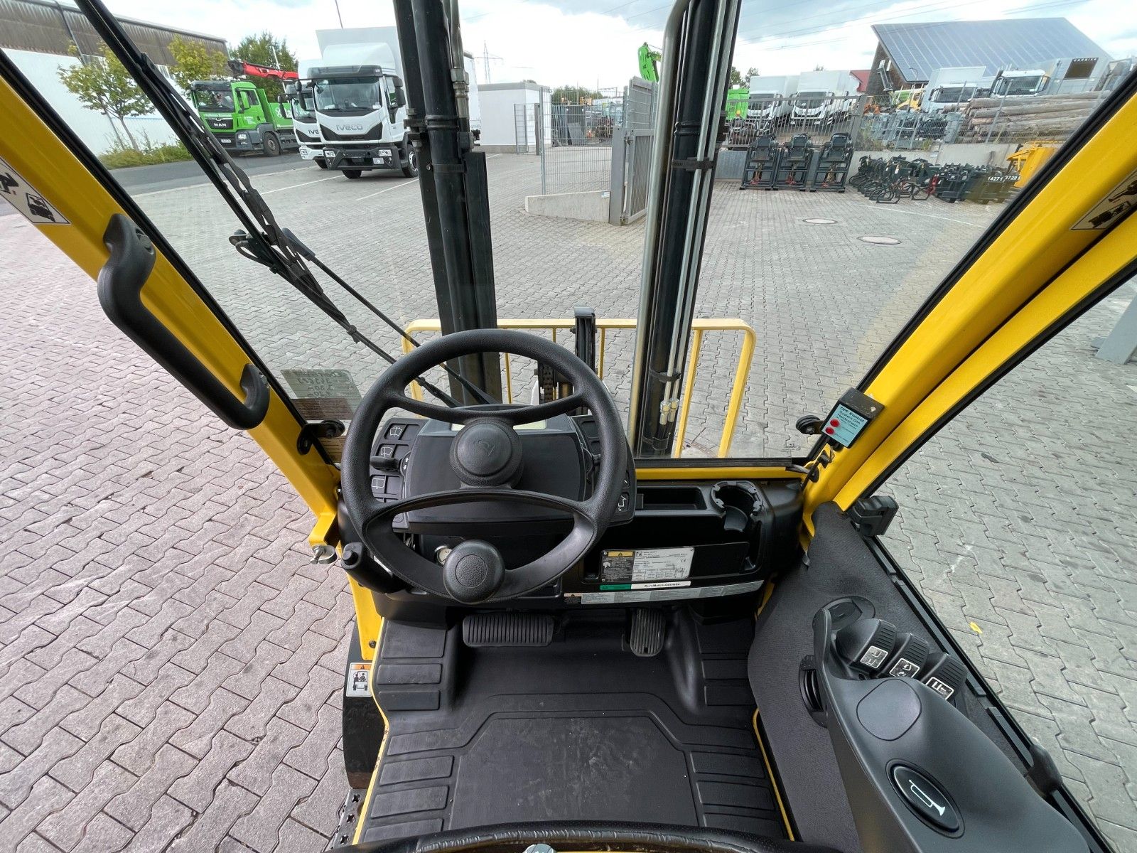 Fahrzeugabbildung Hyster H2.5FT / Duplex 3,3m / nur 1.218h