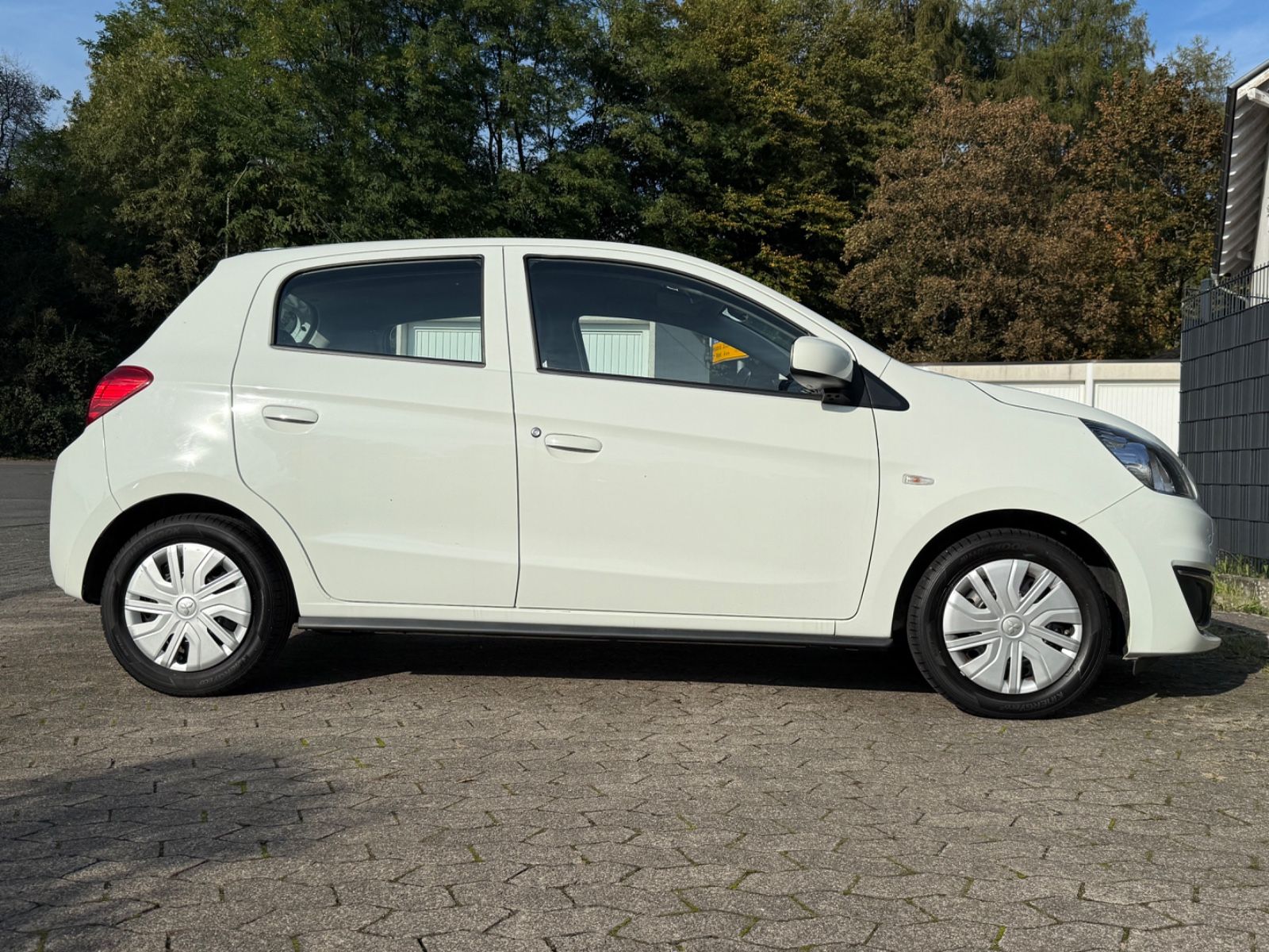 Mitsubishi Space Star Basis – Vorschaubild 7