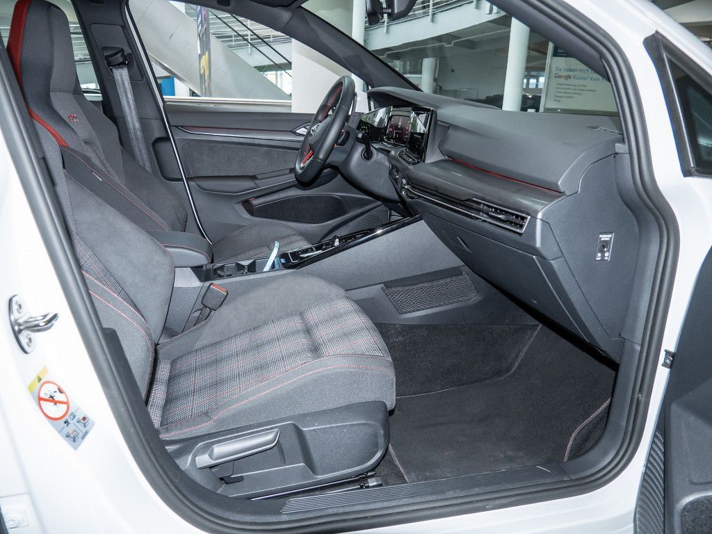 Volkswagen Golf - Bild 3