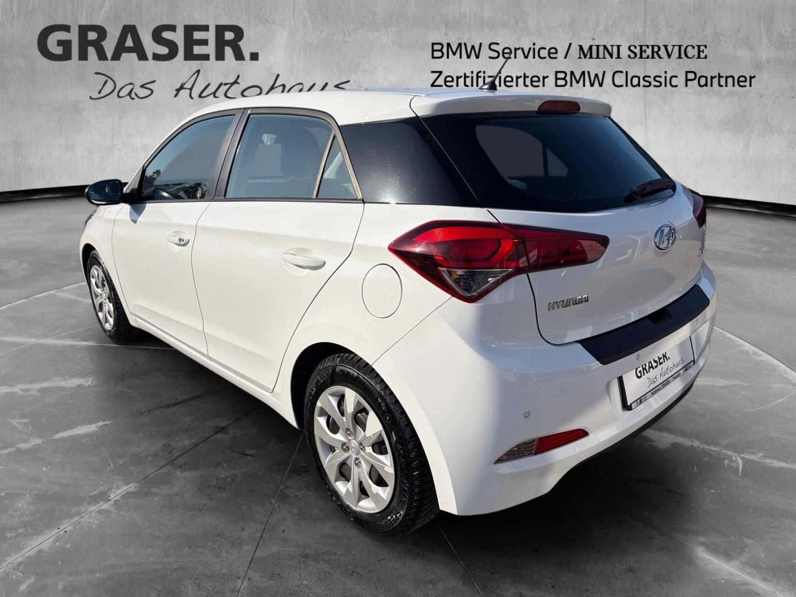 Hyundai i20 1.4 Trend Bluetooth Shz Tempomat USB Einpark