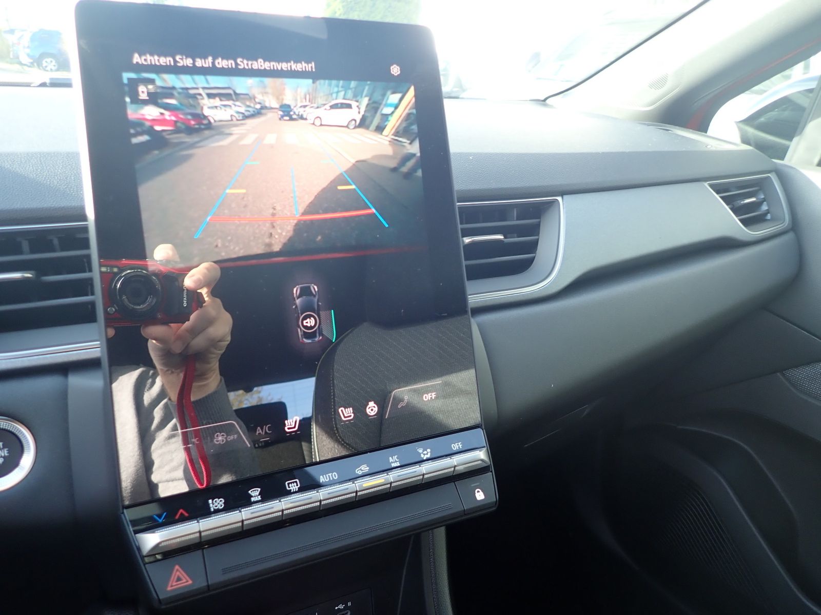 Fahrzeugabbildung Renault Captur KISS TCe 90