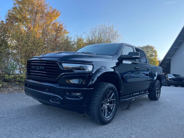 Dodge RAM 1500 HEMI 5.7L CREW CAB LARAMIE SPORT