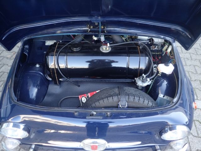 Fahrzeugabbildung Fiat 500 Fiat nuova Kpl. Restauriert