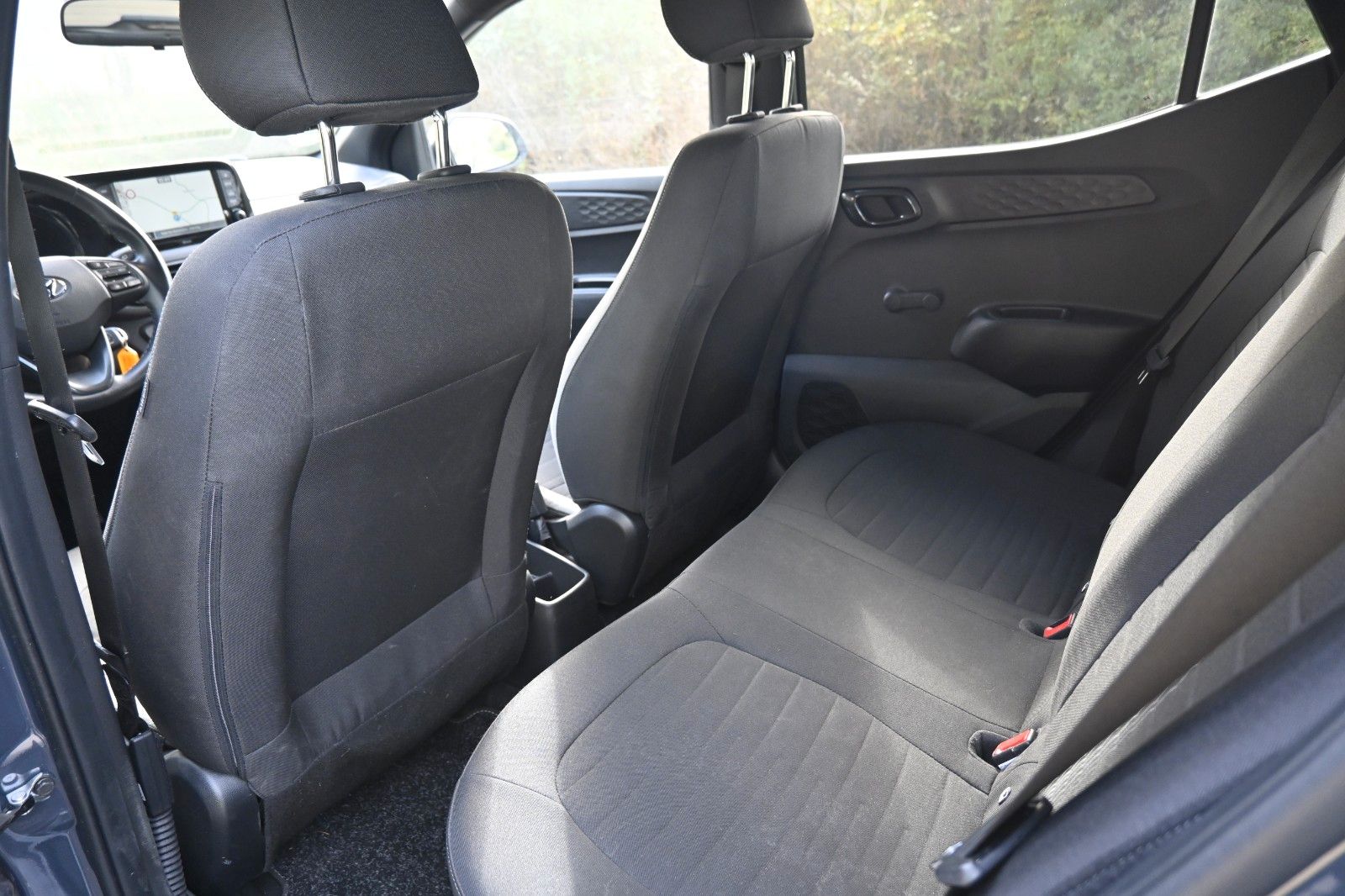 Fahrzeugabbildung Hyundai i10 Connect & Go*NAV*SIHZG*RFK*MIETKAUF