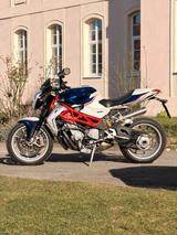 MV Agusta Brutale 1090 RR - MV AGUSTA 1090 R BRUTALE