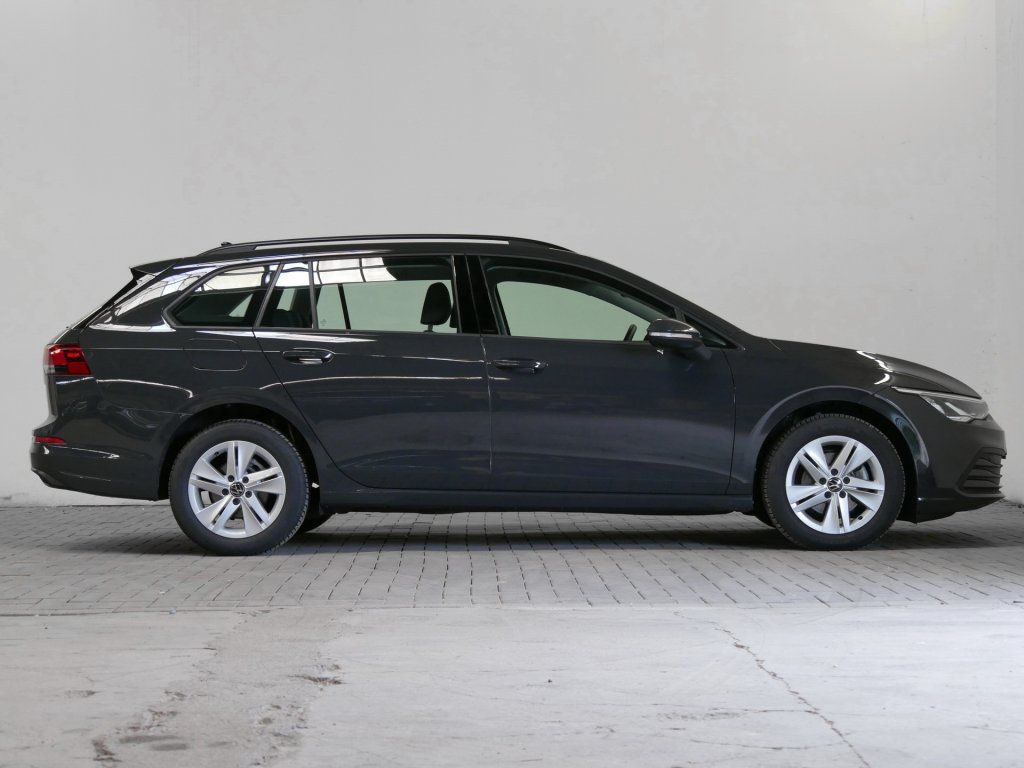 Fahrzeugabbildung Volkswagen Golf Variant 1.0 eTSI Life Keyless SHZ AppConnec