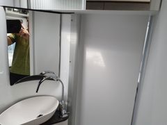 Pössl Summit Shine 600L Elegance, Automatik