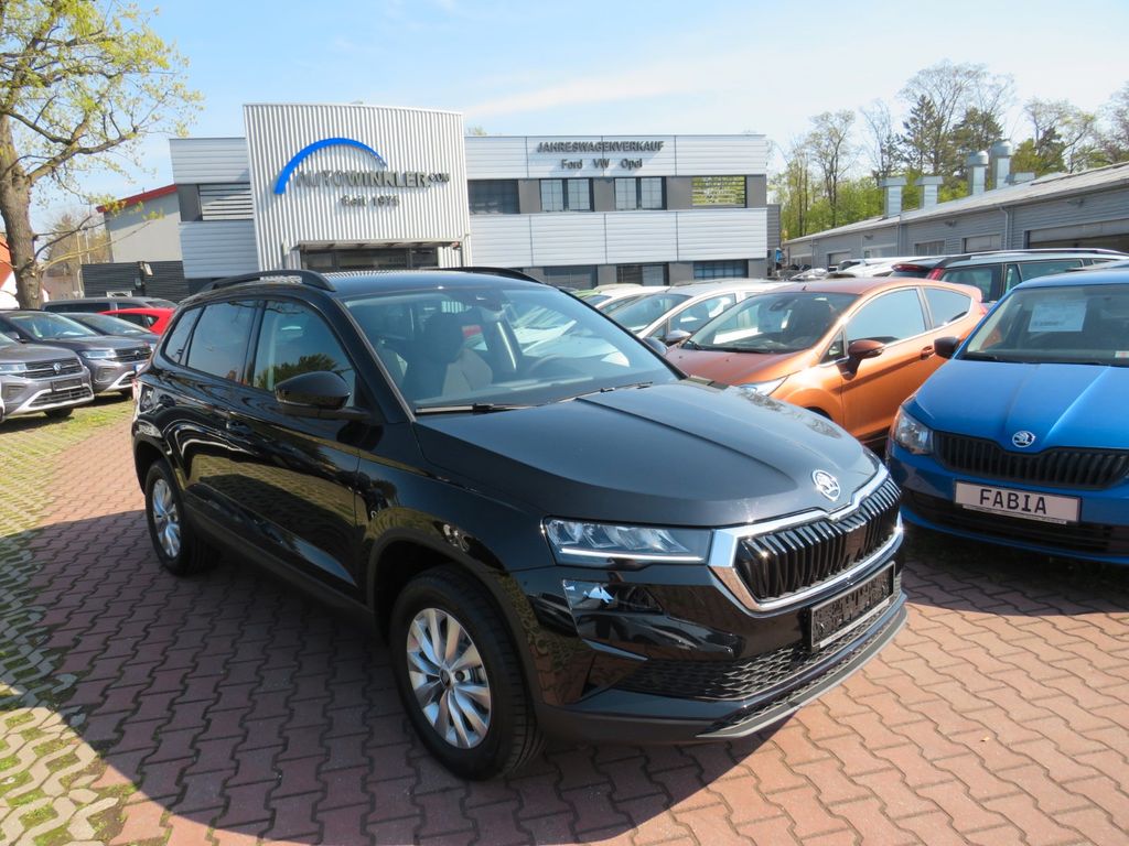 SKODA KAROQ 1,5 TSI SELECTION +LED+CAM+TEMP