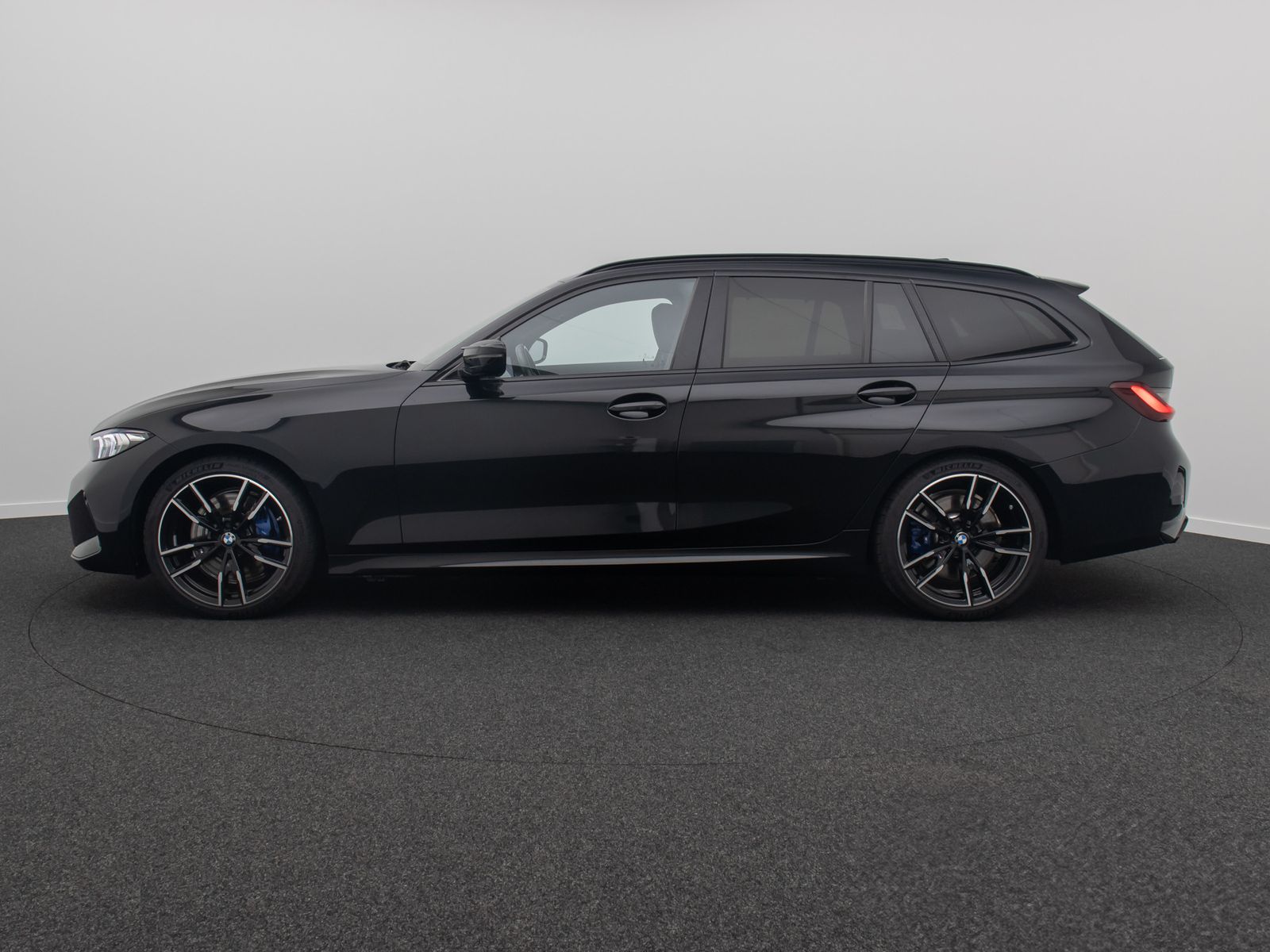 Fahrzeugabbildung BMW M340i xD H/K DAB AHK Panorama 19Zoll WidsDisplay