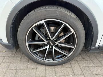 Toyota C-HR - 9